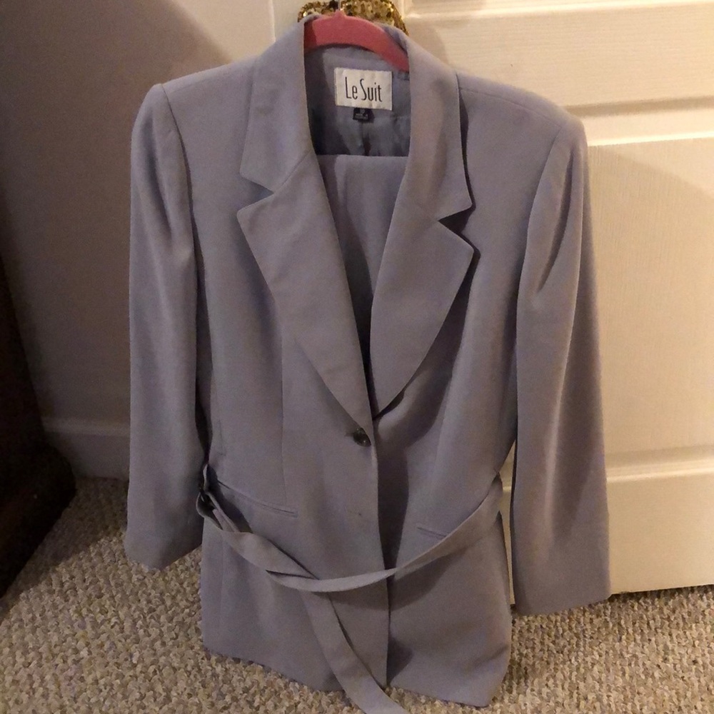 Jacket/Pant Suit